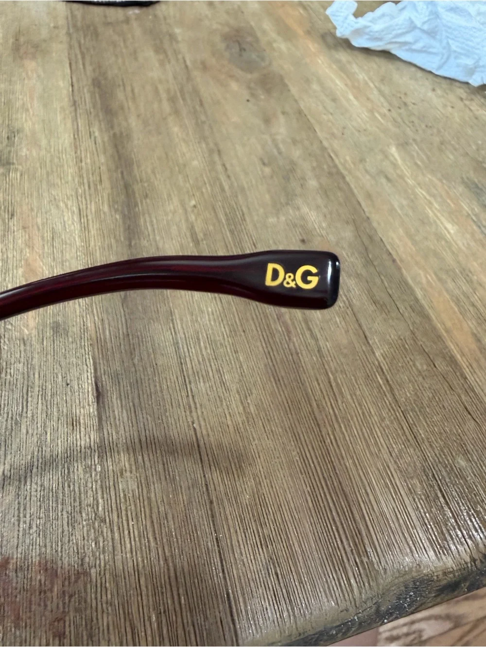 Vintage Dolce & Gabbana Red Square Sunglasses - Stylish UV Shades - Picture 5 of 10